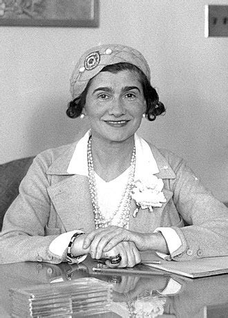 coco chanel ontwerpster|coco chanel wikipedia.